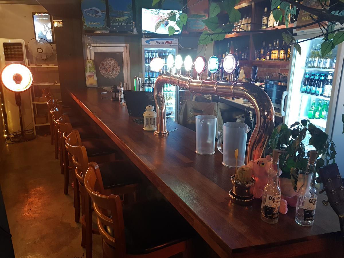 Jinho'S Black Whale Guest House & Bar Seul Exterior foto
